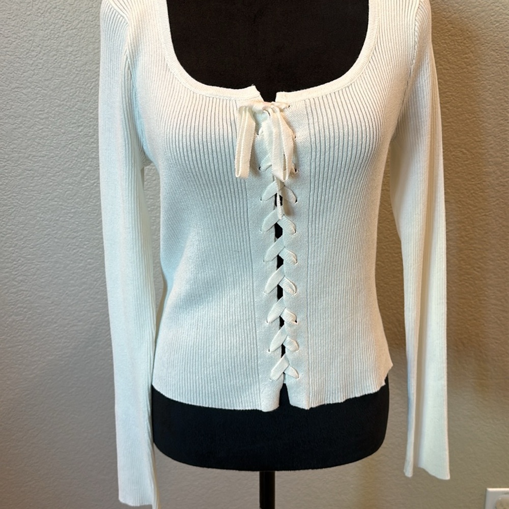 New Ivory Lace Up Sweater - Picture 3 of 7
